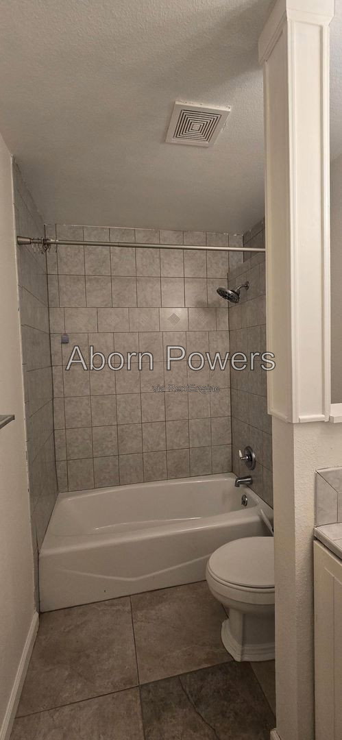 Gallery Image 19
