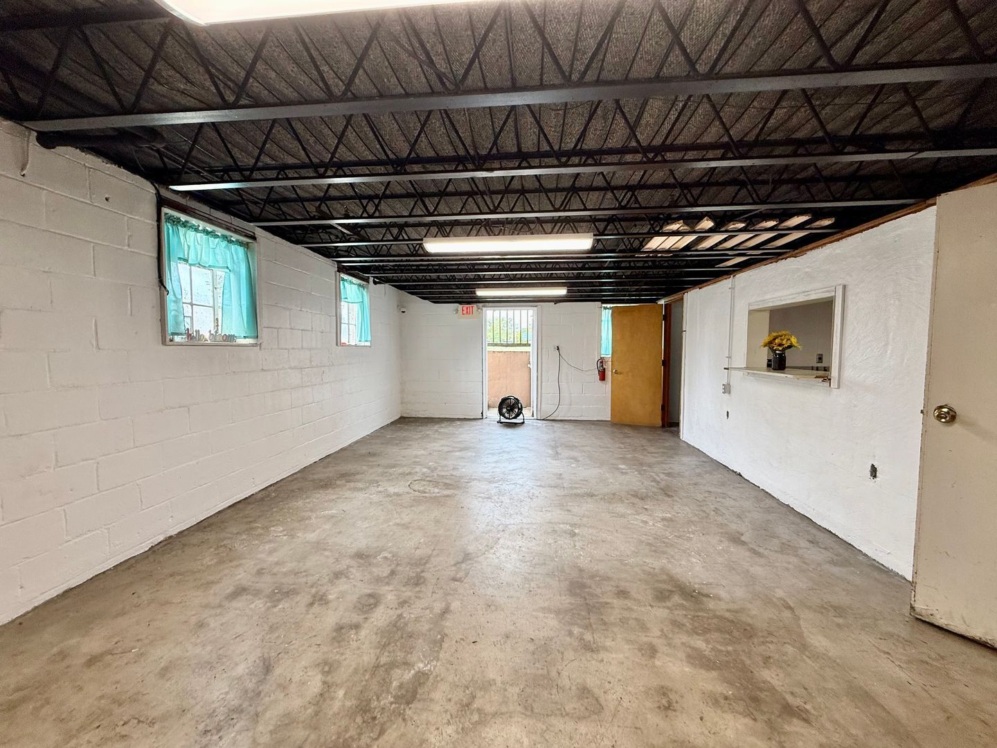 Gallery Image 17