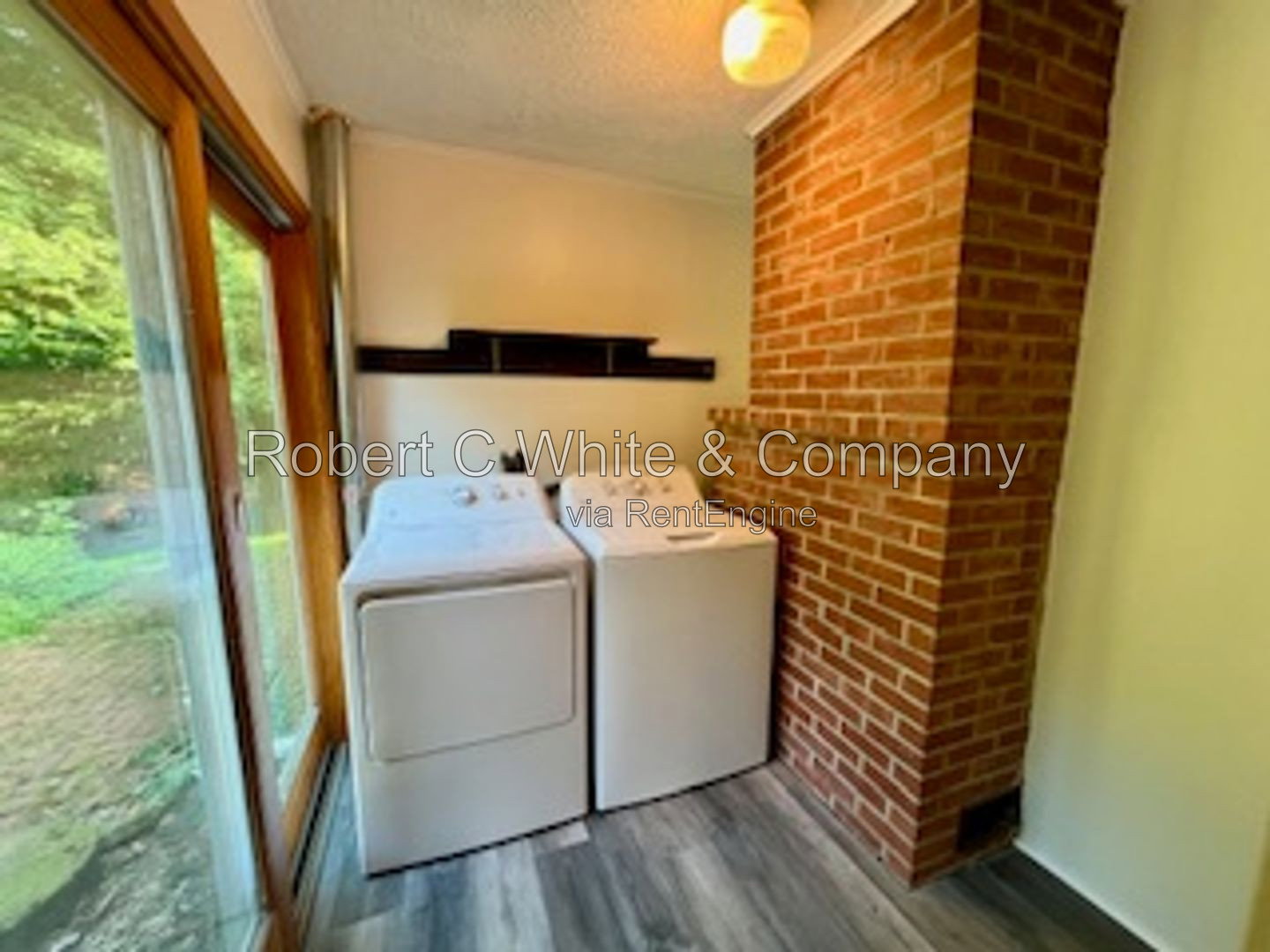 Gallery Image 16