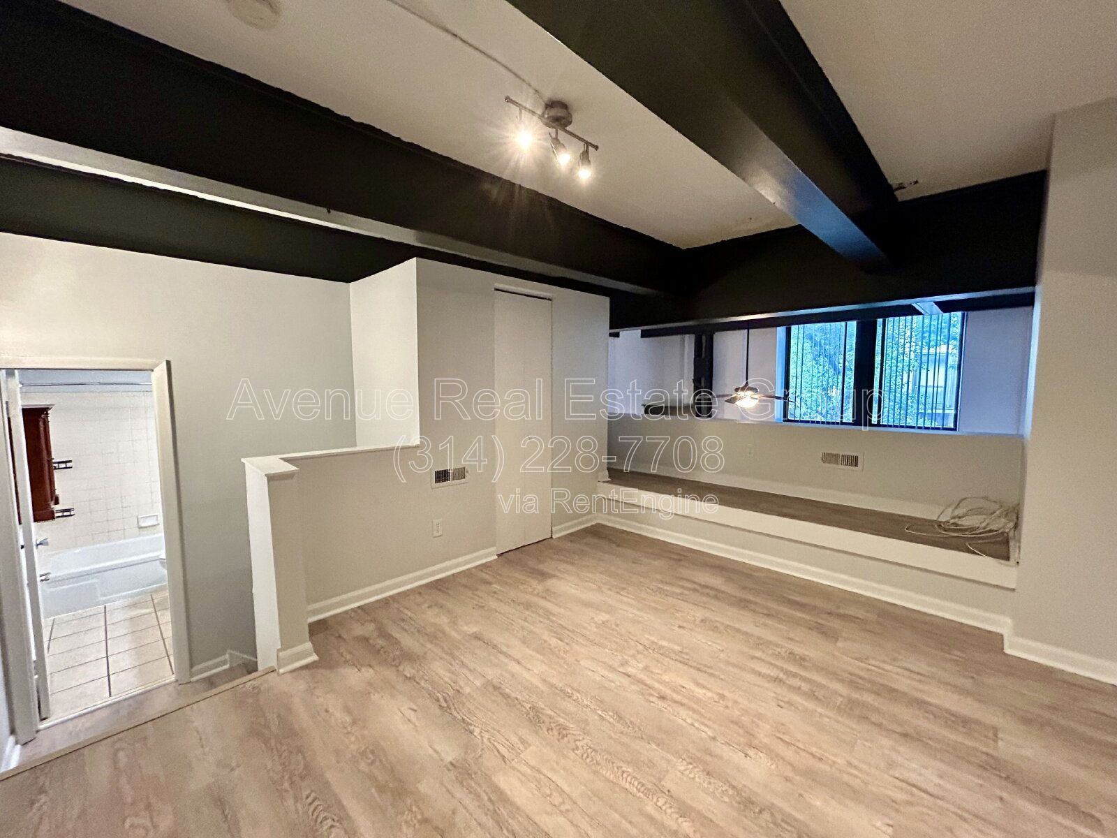 Gallery Image 8