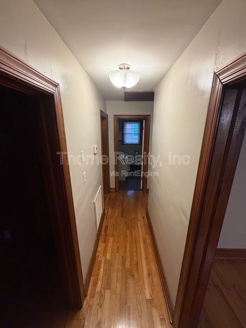 Gallery Image 21
