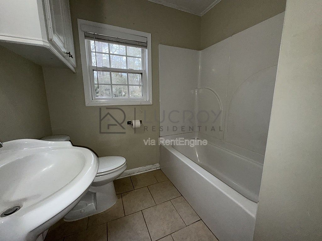 Gallery Image 16