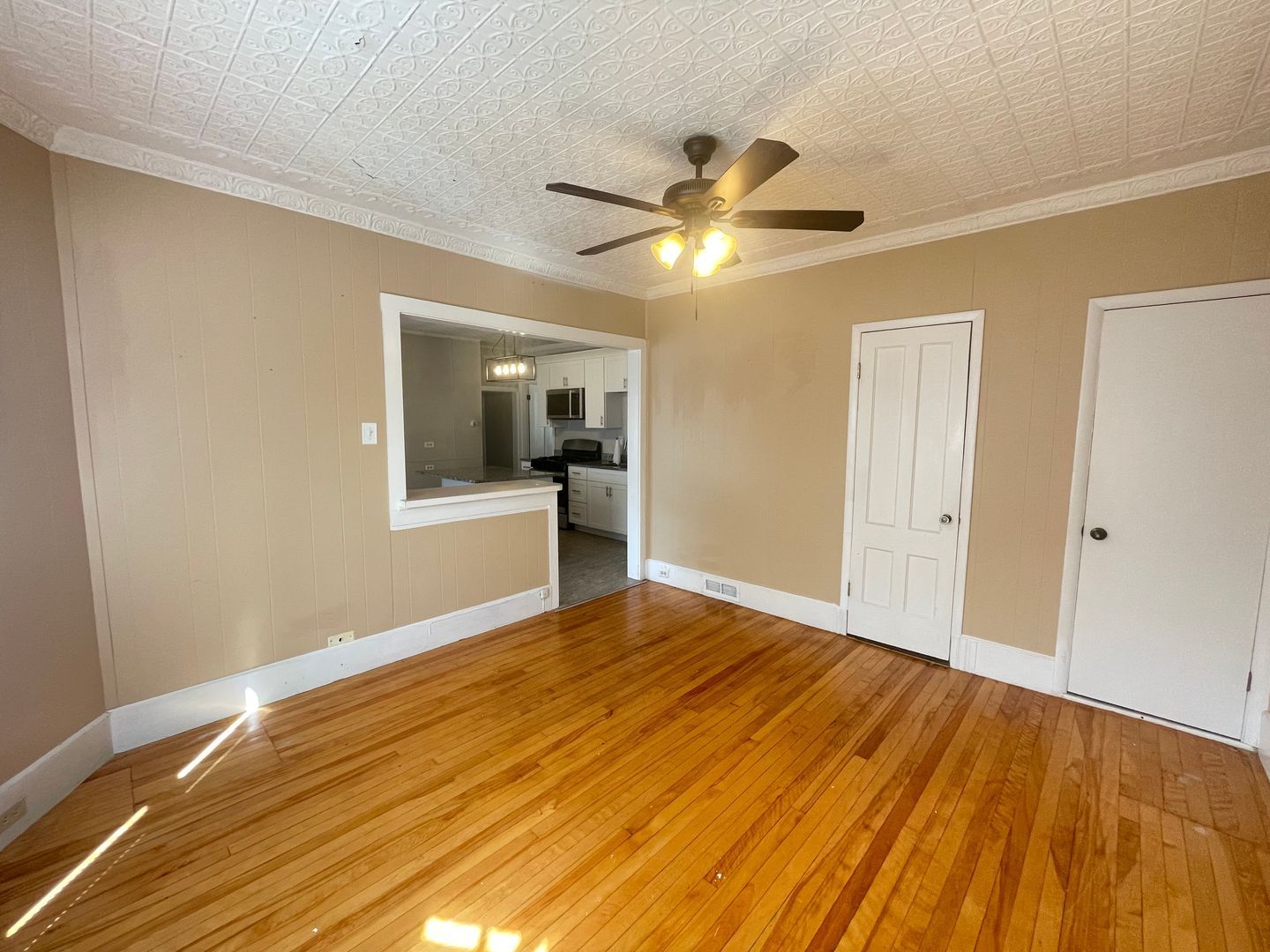 Gallery Image 6