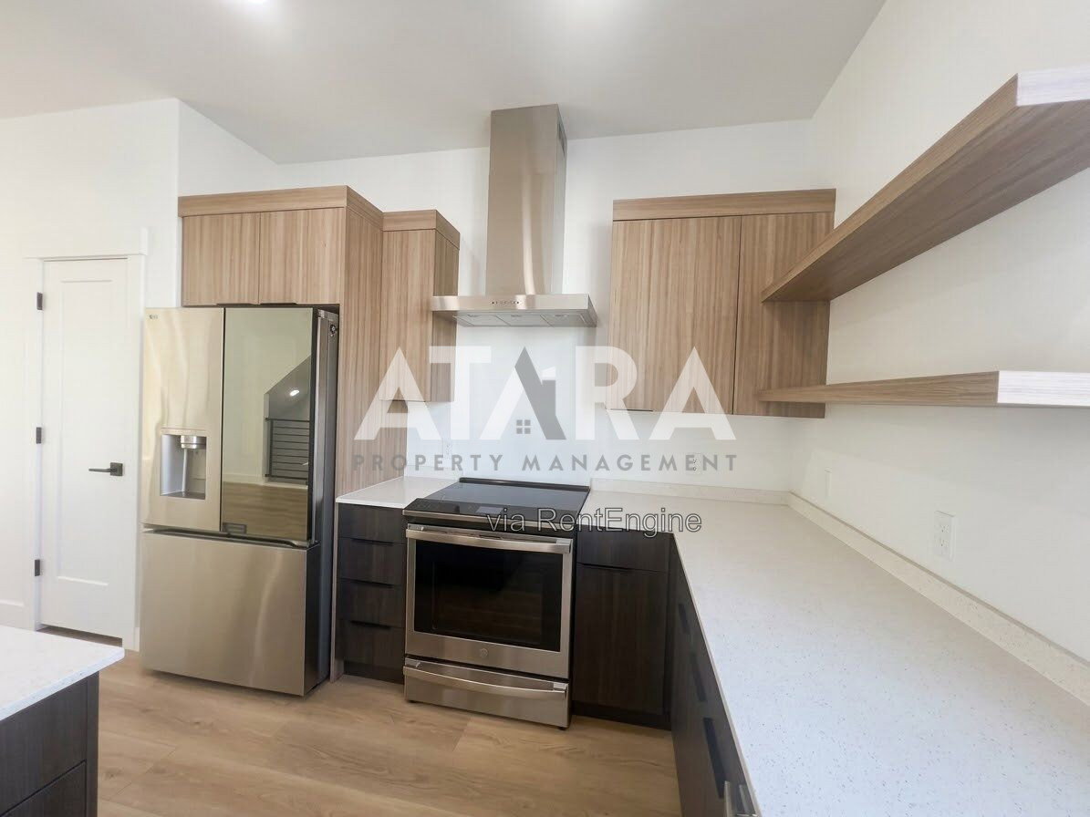 Gallery Image 17