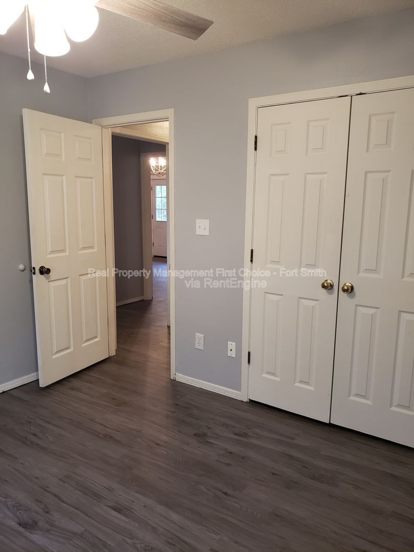 Gallery Image 19