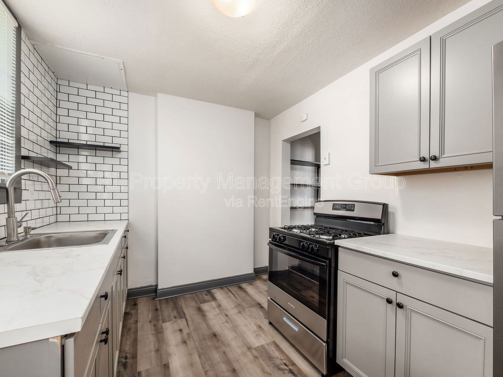 Gallery Image 14
