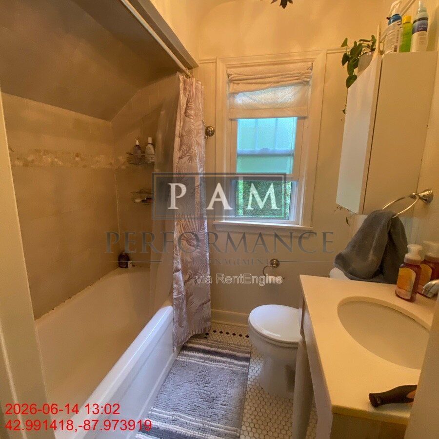 Gallery Image 16