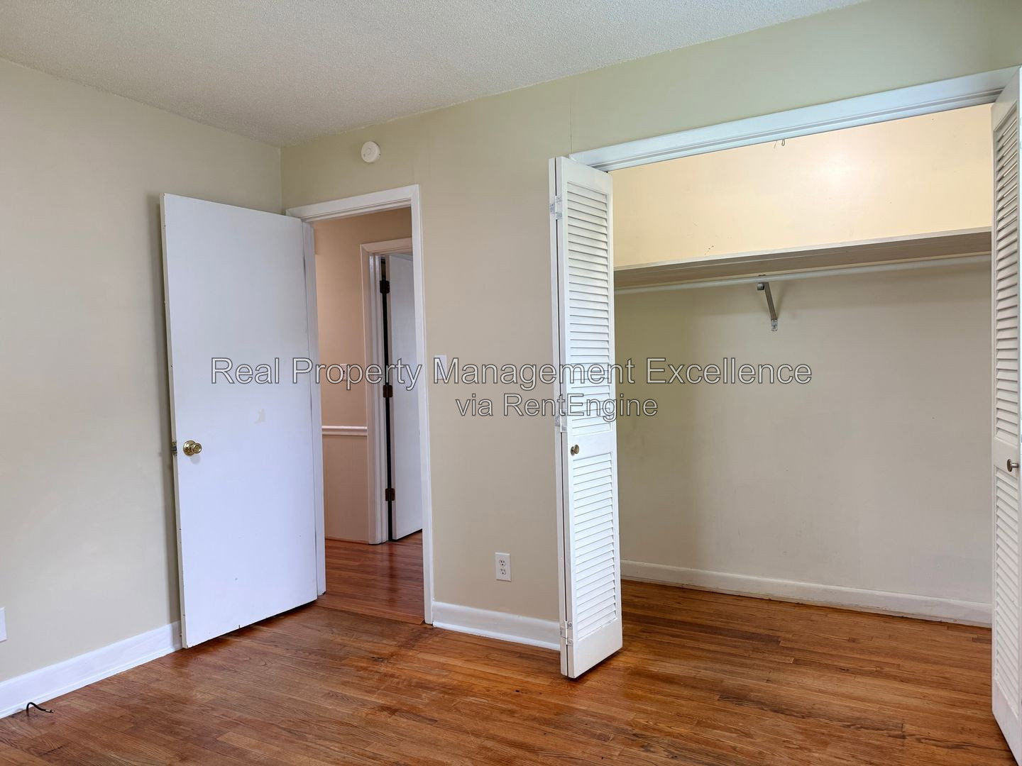 Gallery Image 32