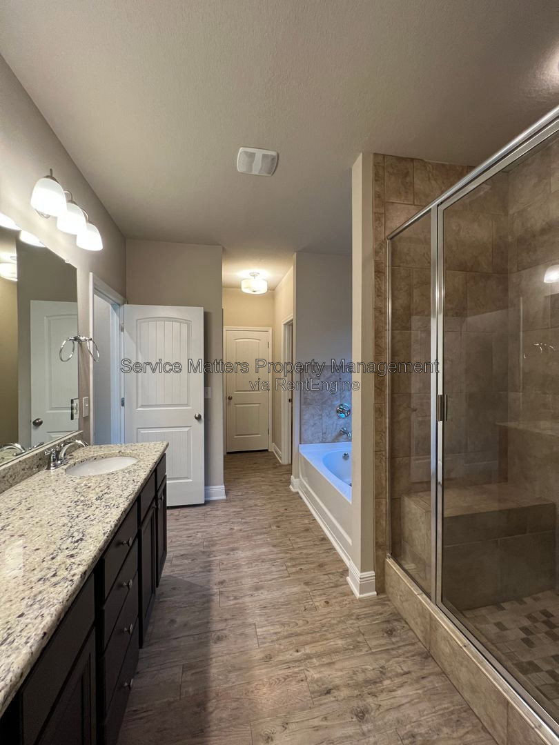 Gallery Image 14