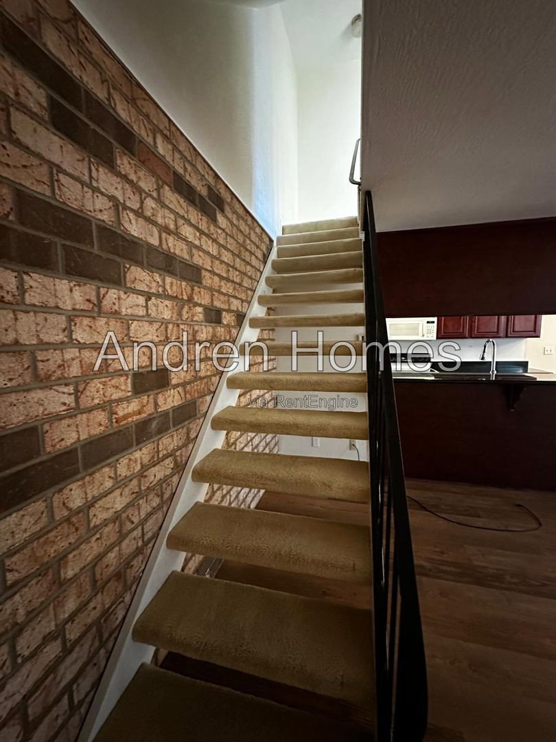 Gallery Image 18