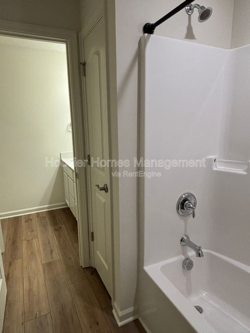 Gallery Image 20
