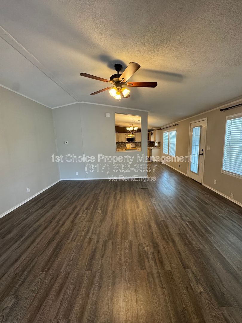 Gallery Image 15
