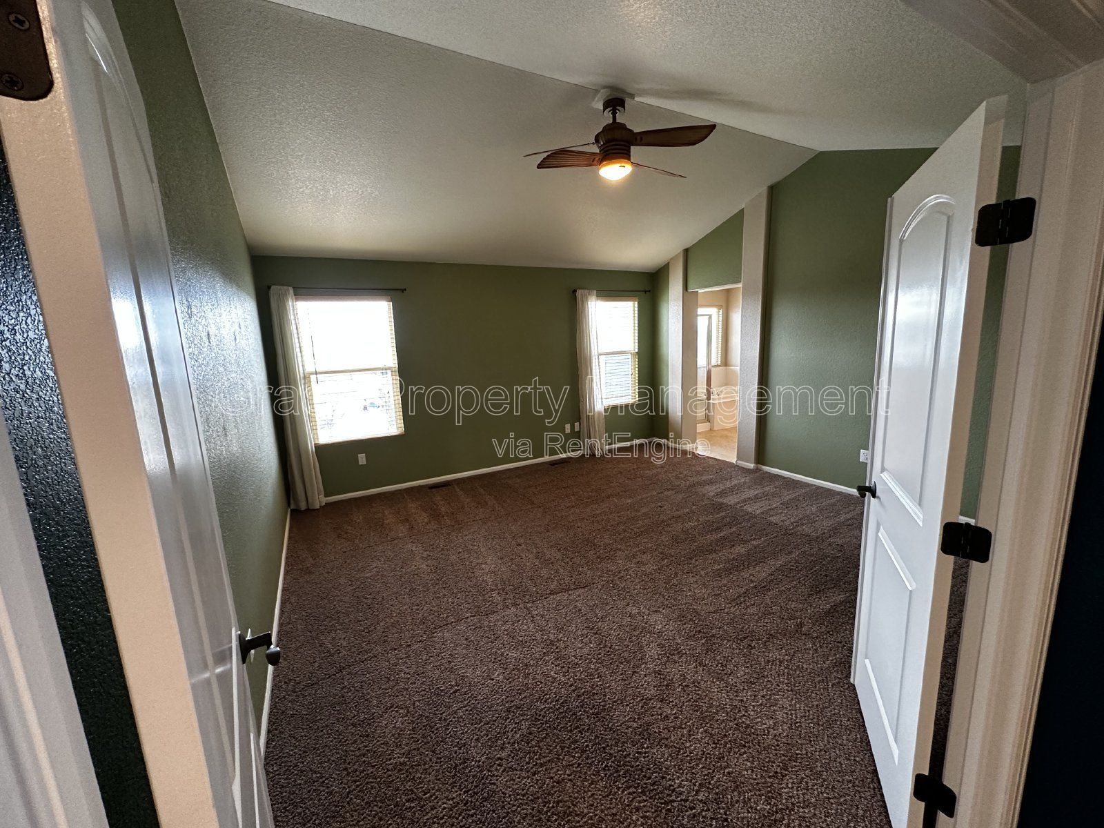 Gallery Image 23