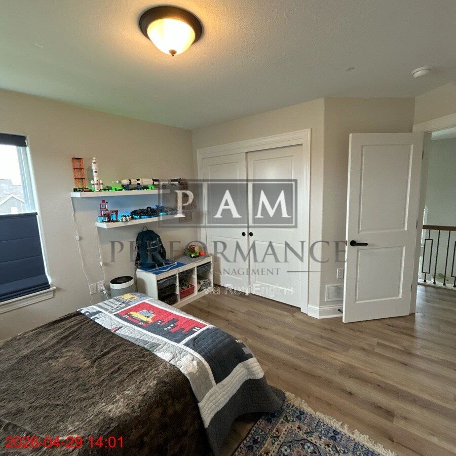 Gallery Image 32