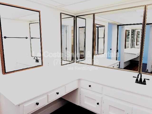 Gallery Image 42