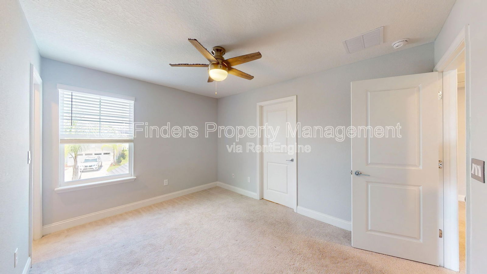Gallery Image 19