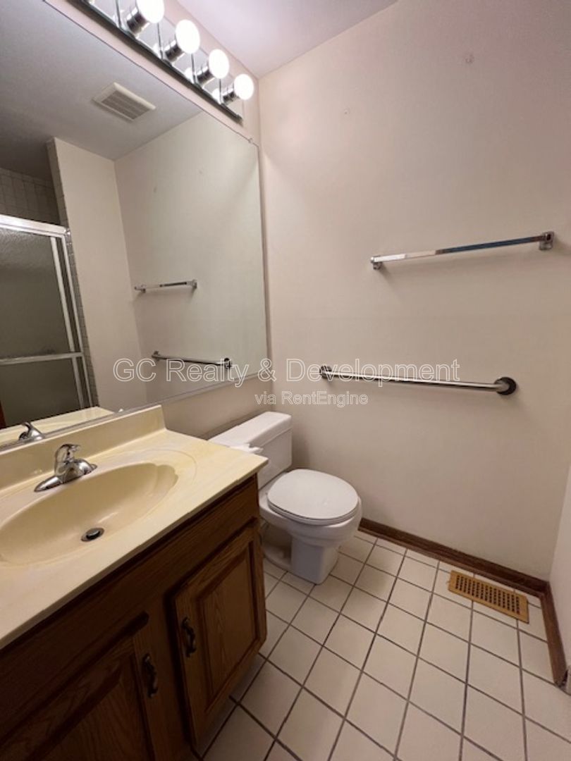 Gallery Image 22