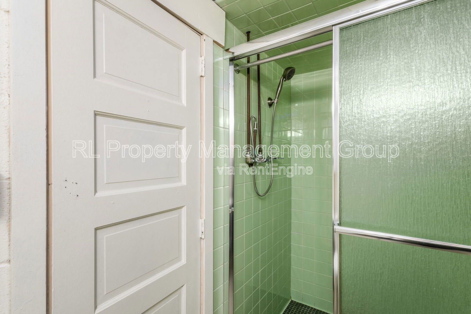 Gallery Image 19