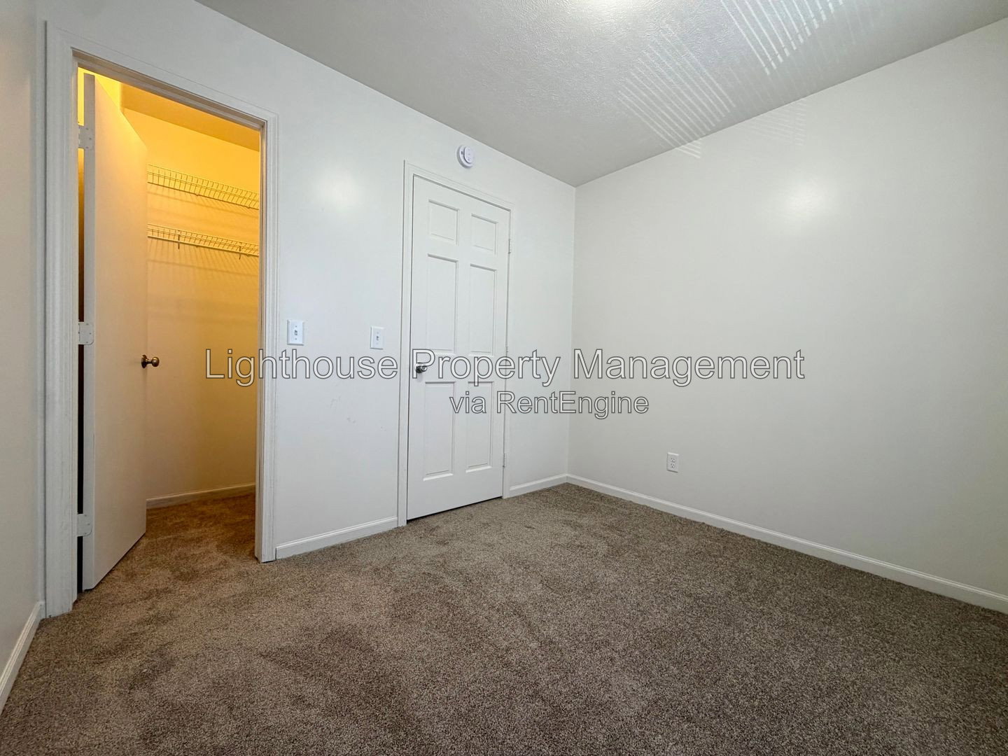 Gallery Image 16