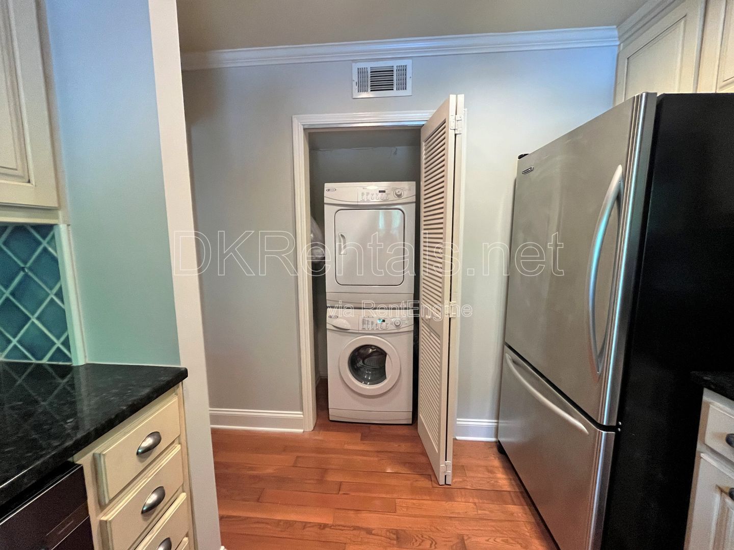 Gallery Image 13