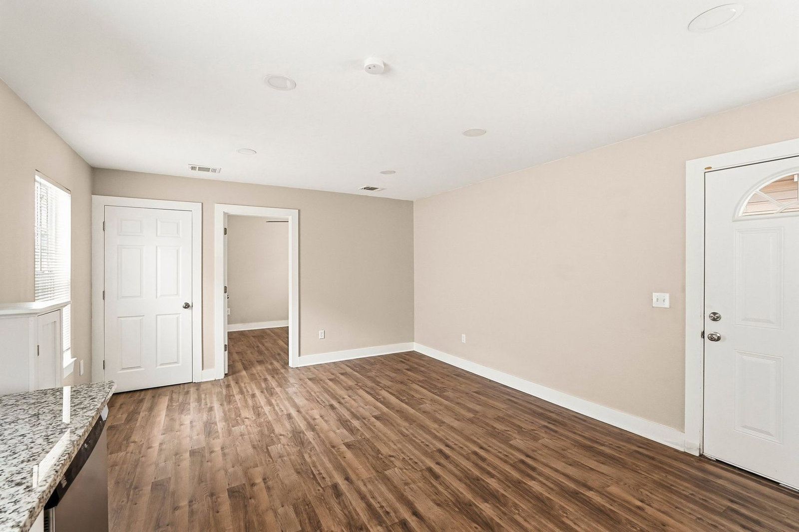 Gallery Image 19
