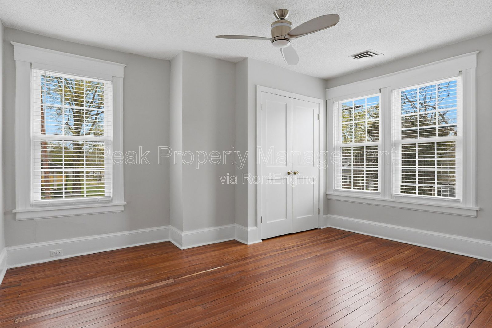 Gallery Image 18