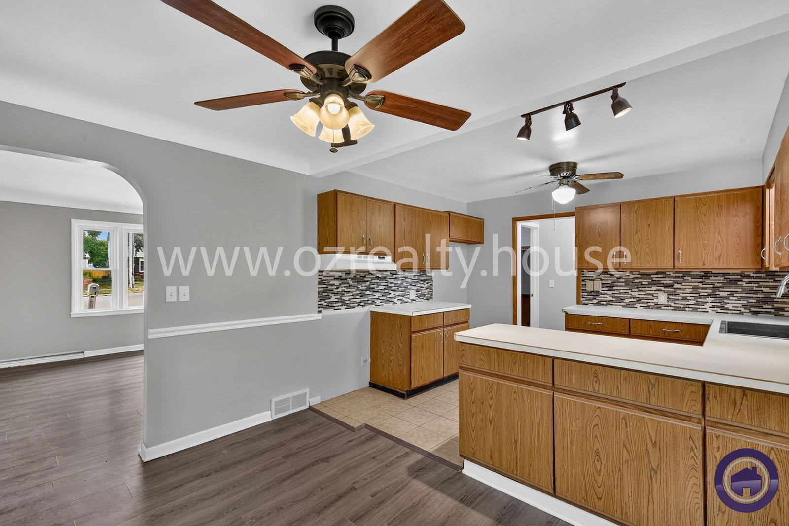 Gallery Image 7