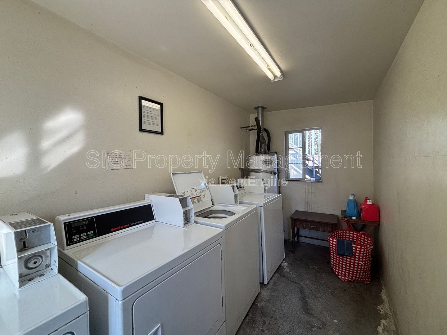 Gallery Image 19