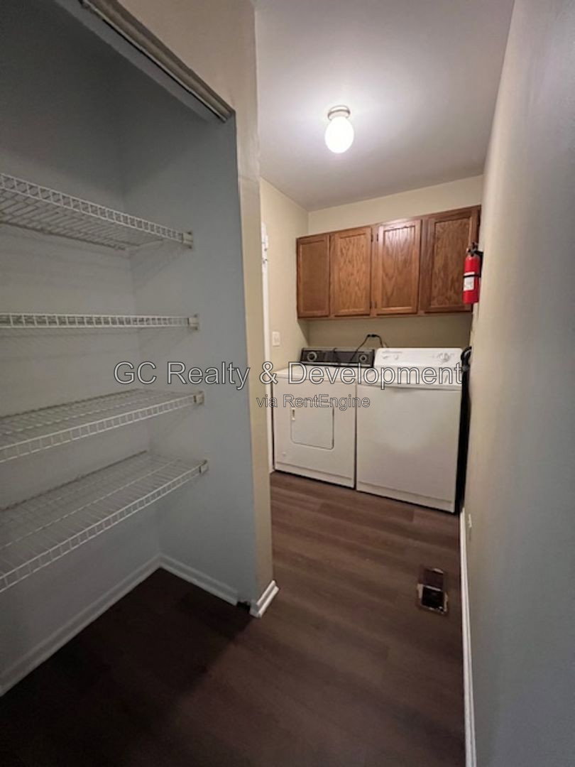 Gallery Image 18