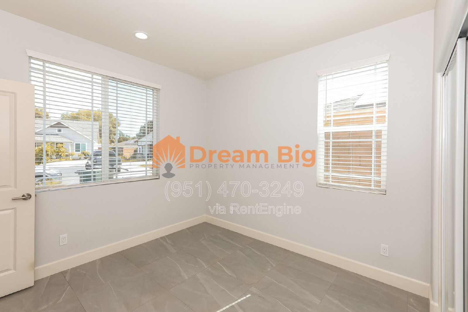 Gallery Image 16