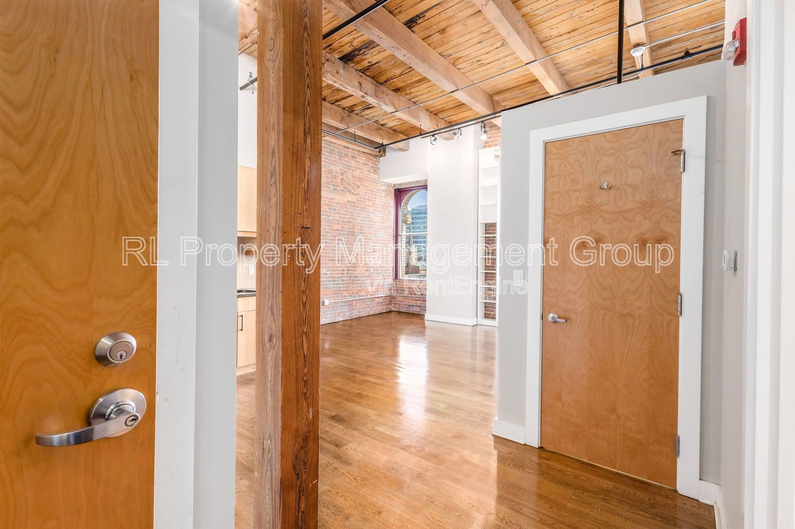 Gallery Image 18