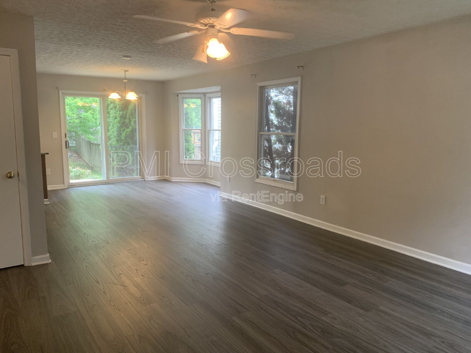 Gallery Image 18
