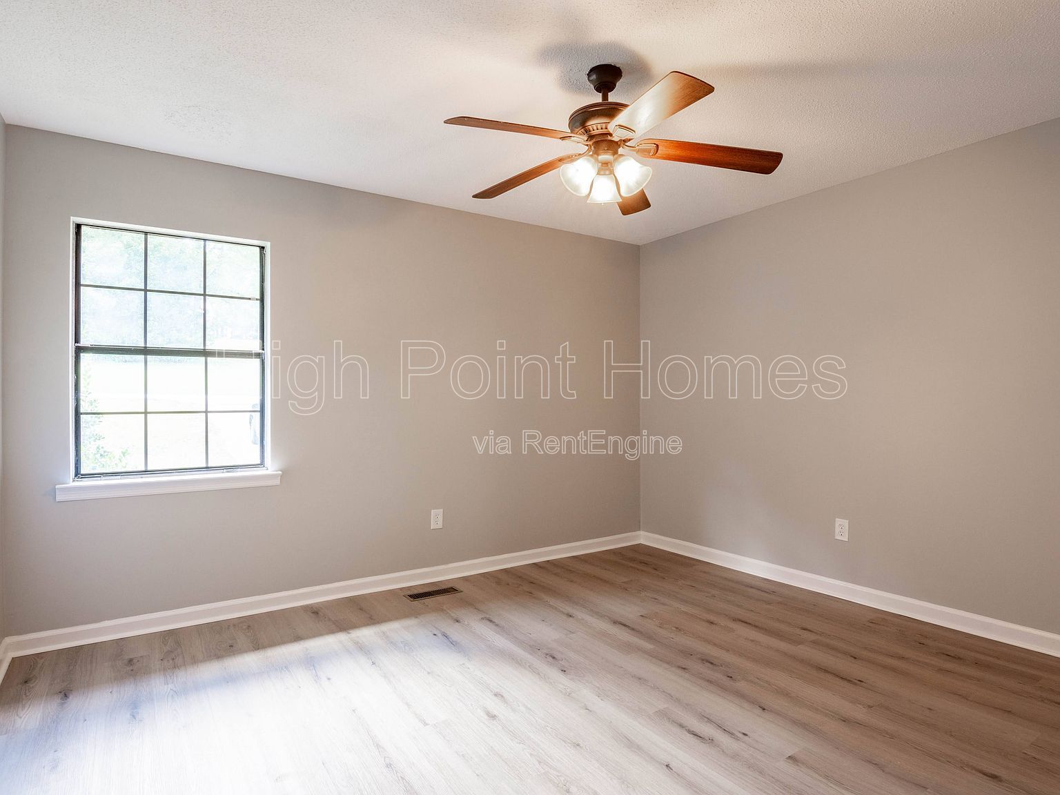 Gallery Image 19