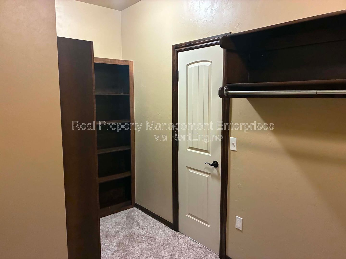 Gallery Image 33