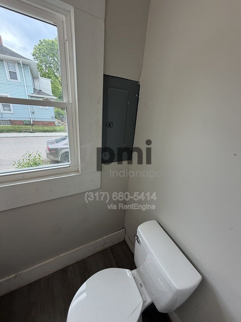 Gallery Image 11