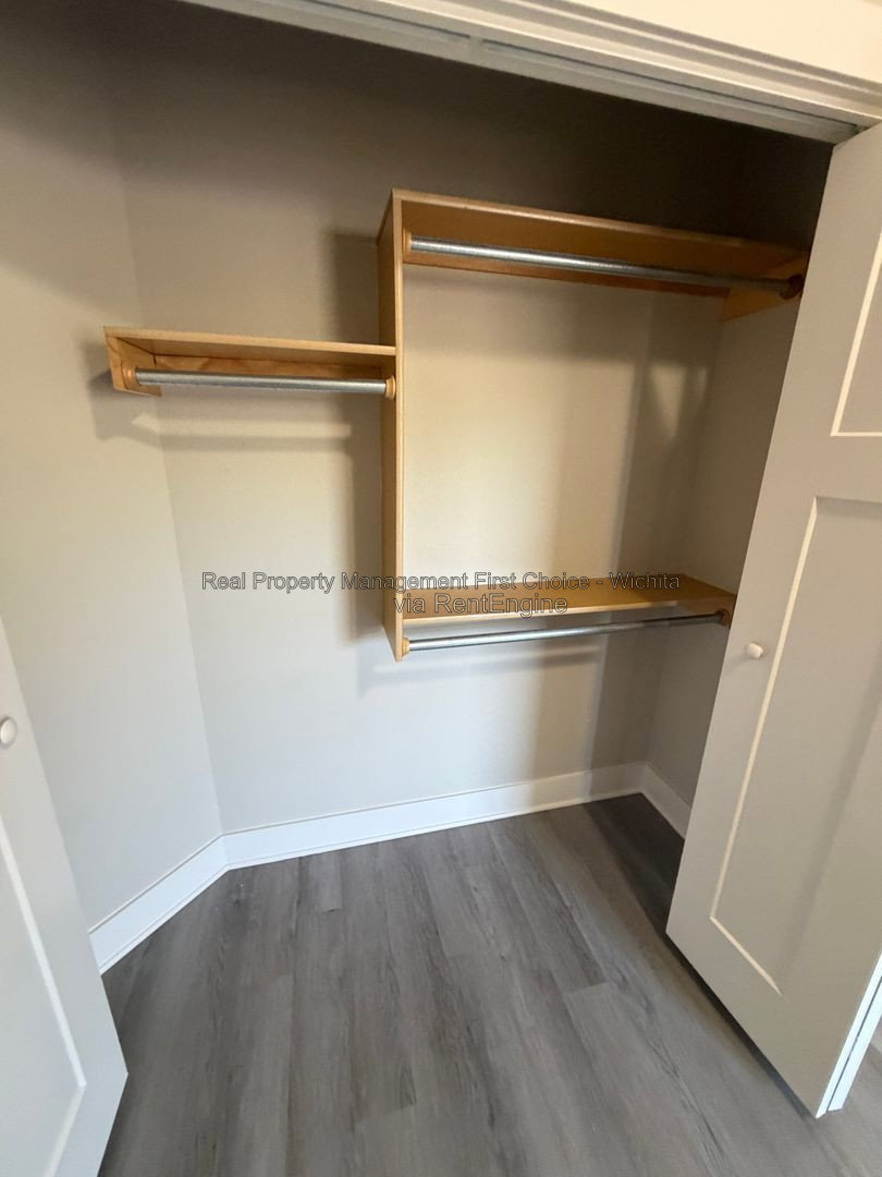 Gallery Image 16