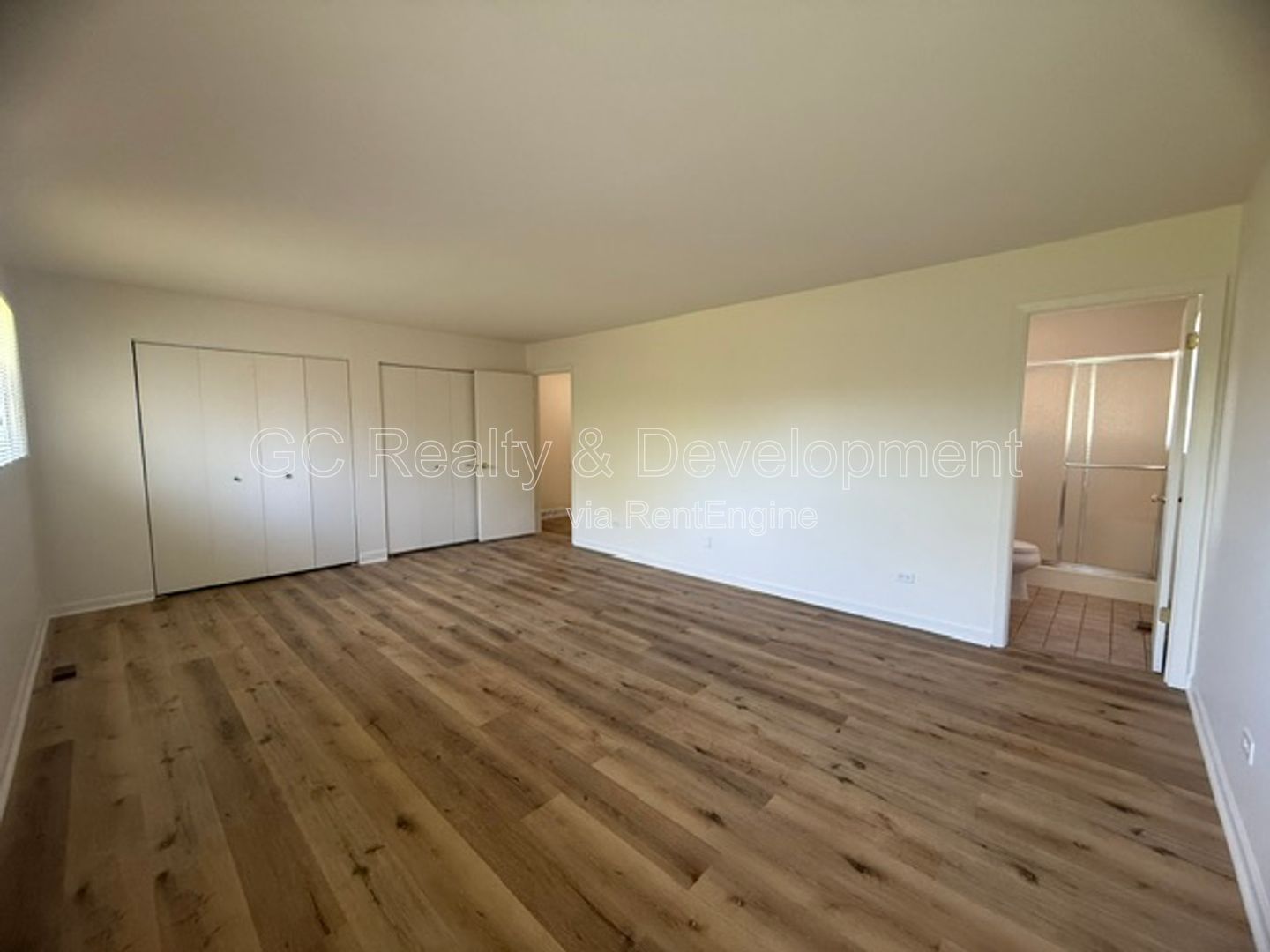 Gallery Image 14
