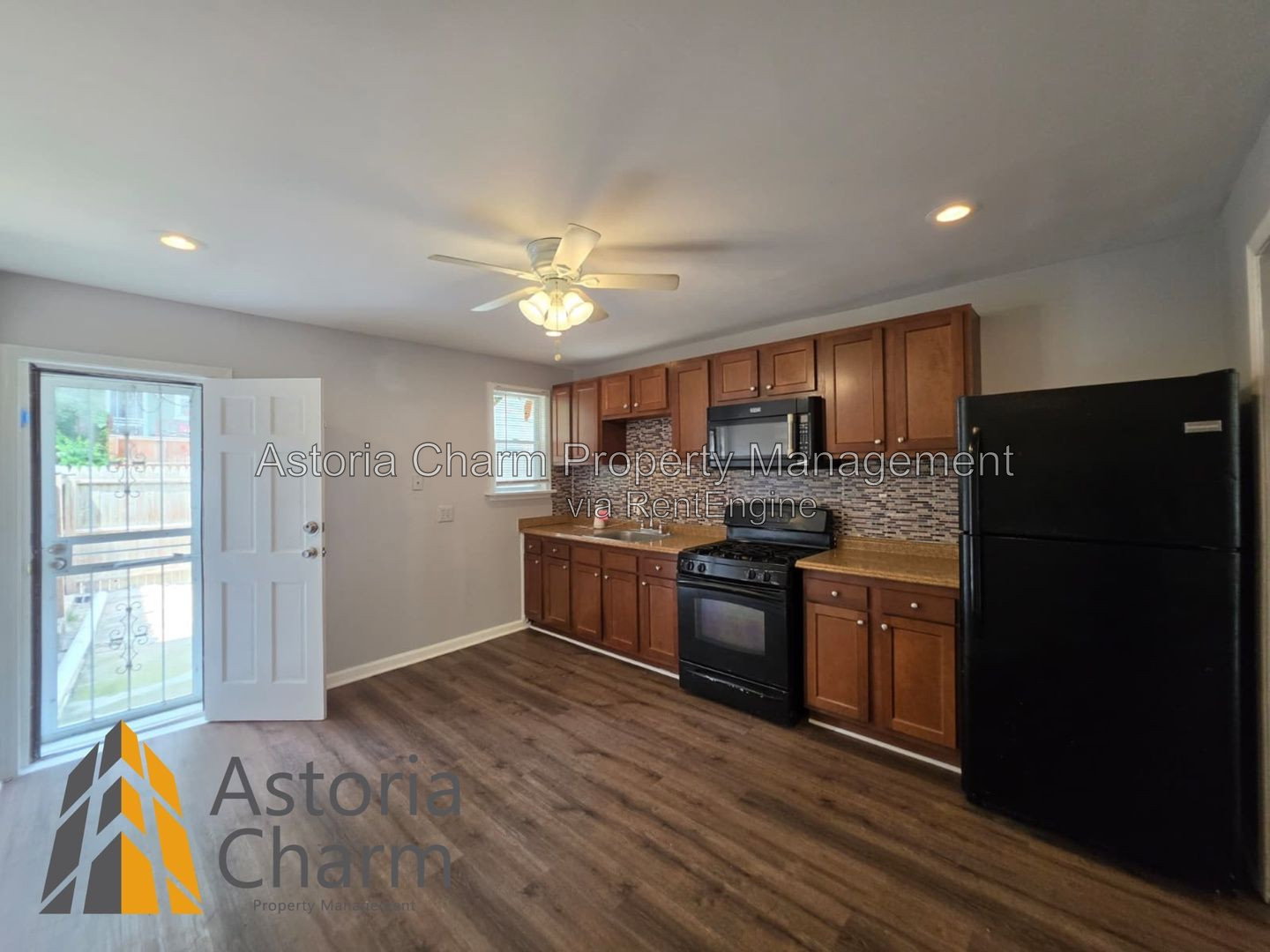 Gallery Image 9