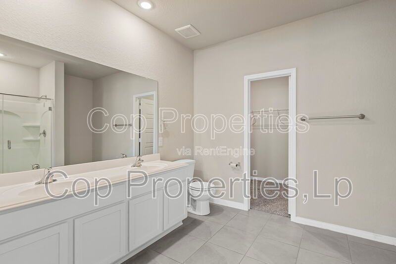 Gallery Image 30