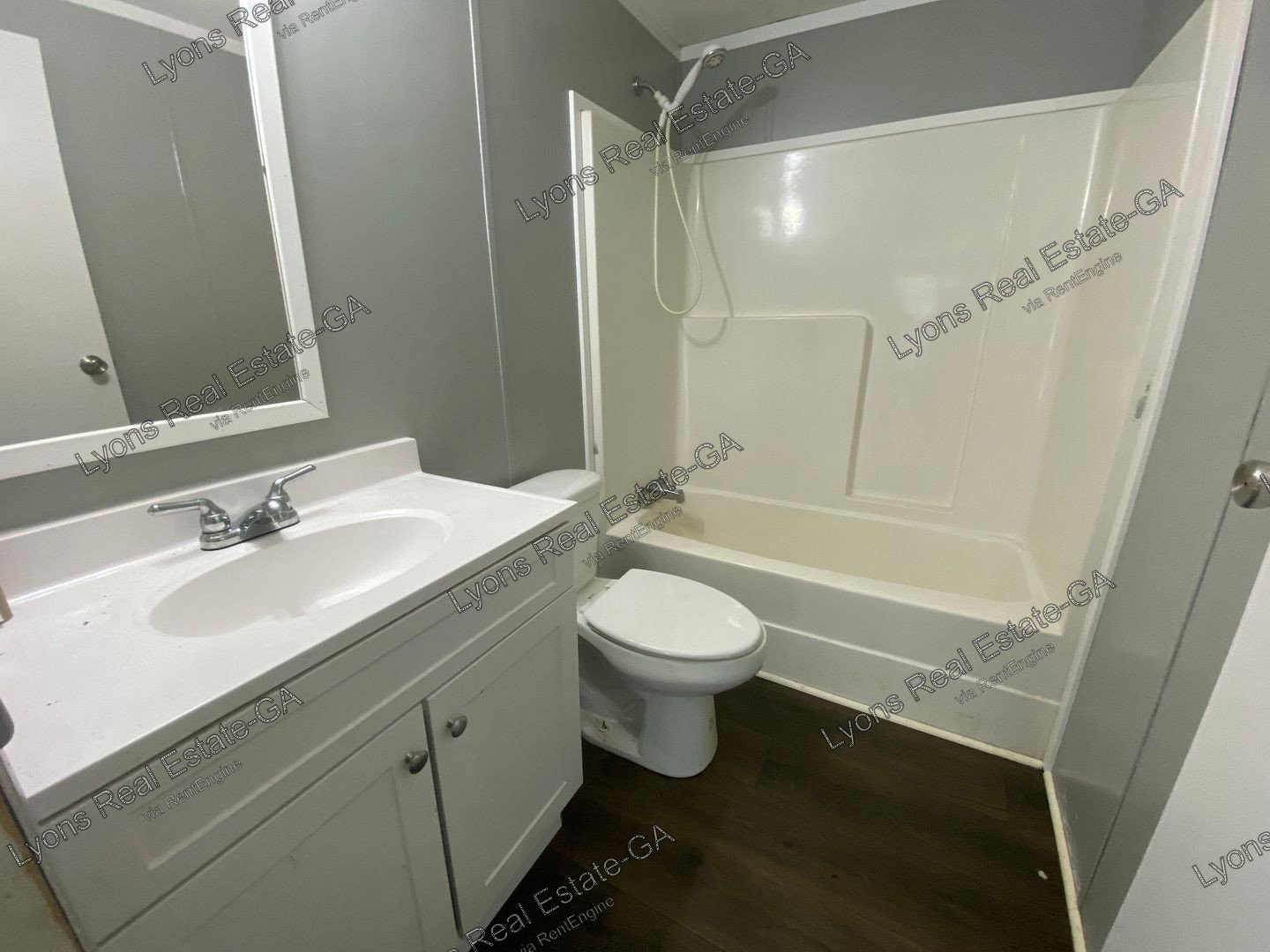 Gallery Image 13