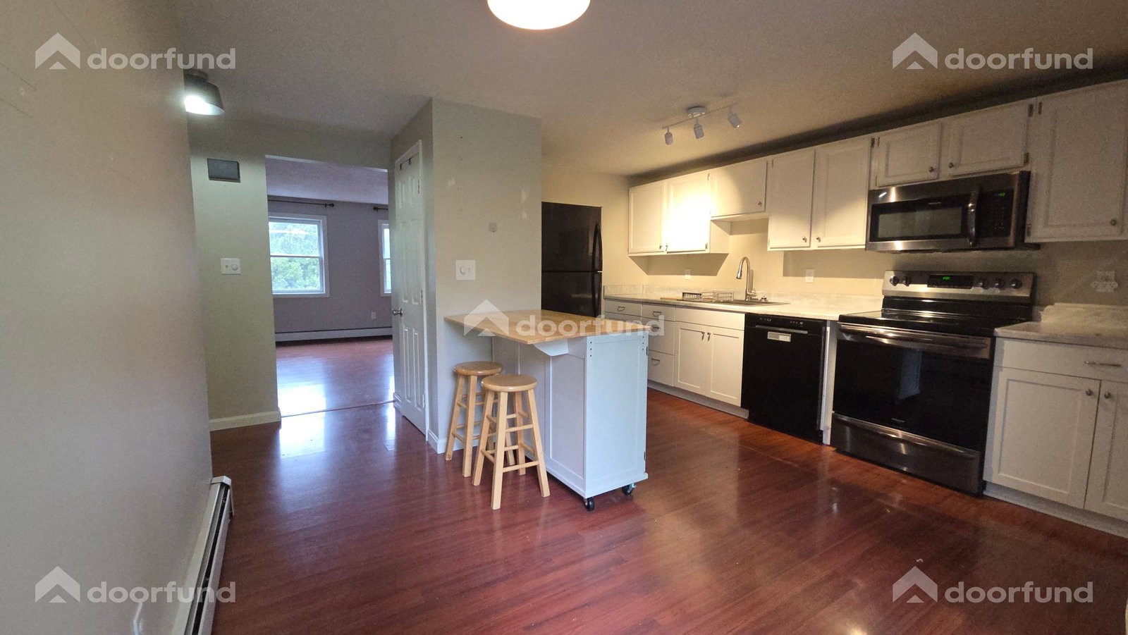 Gallery Image 0