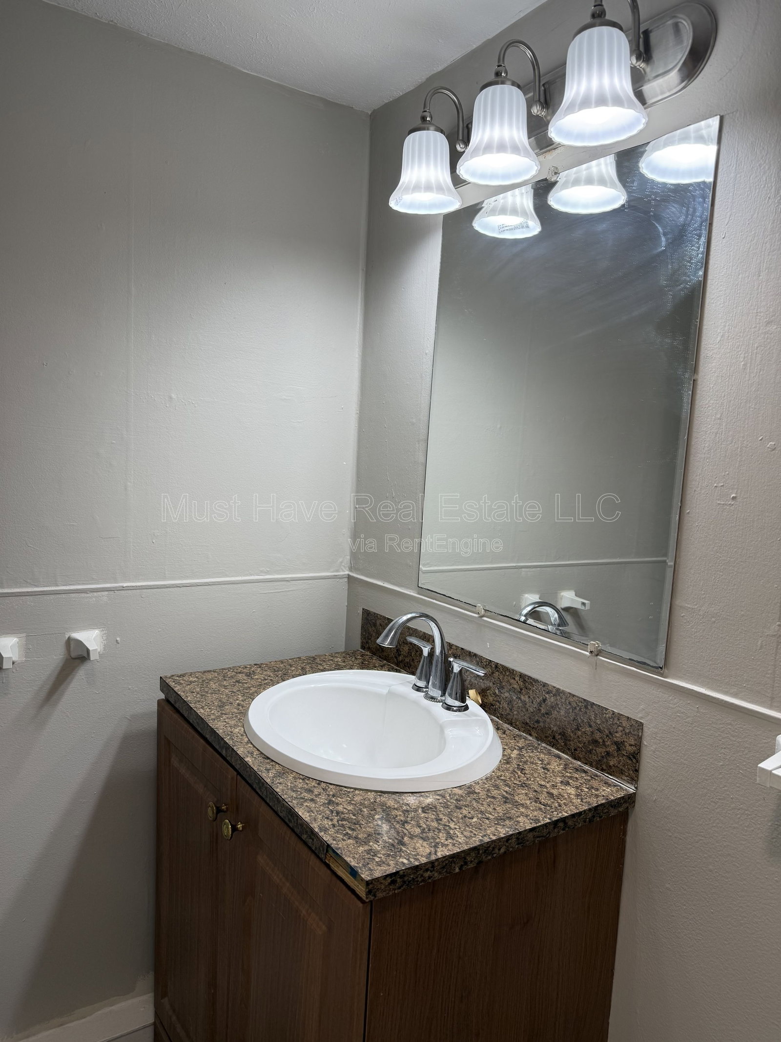 Gallery Image 18