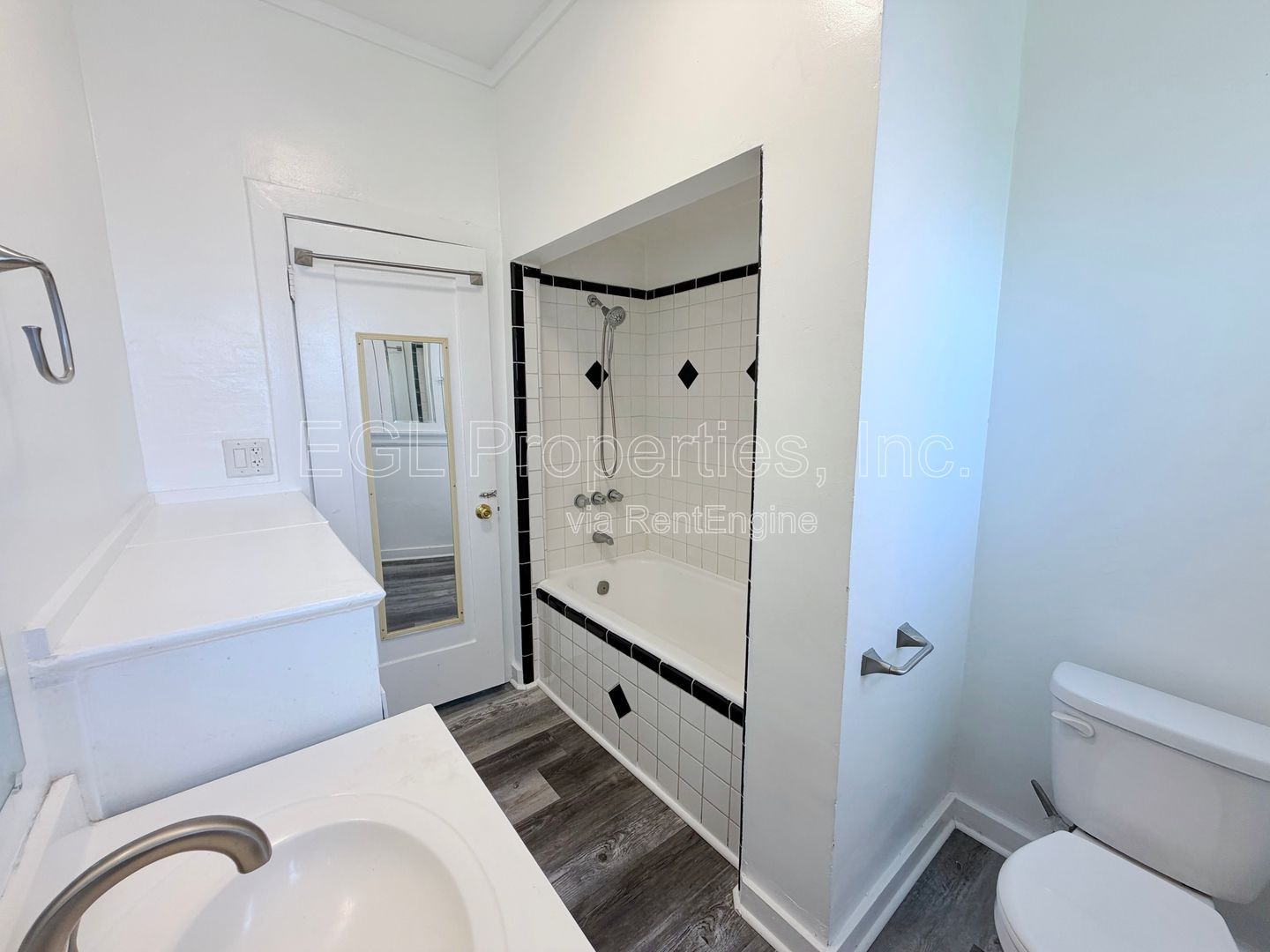 Gallery Image 14