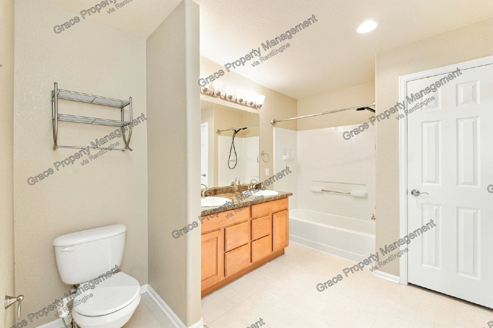 Gallery Image 15