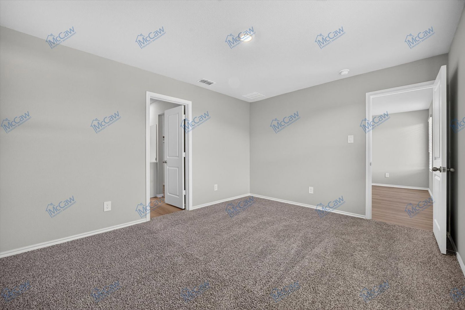 Gallery Image 18