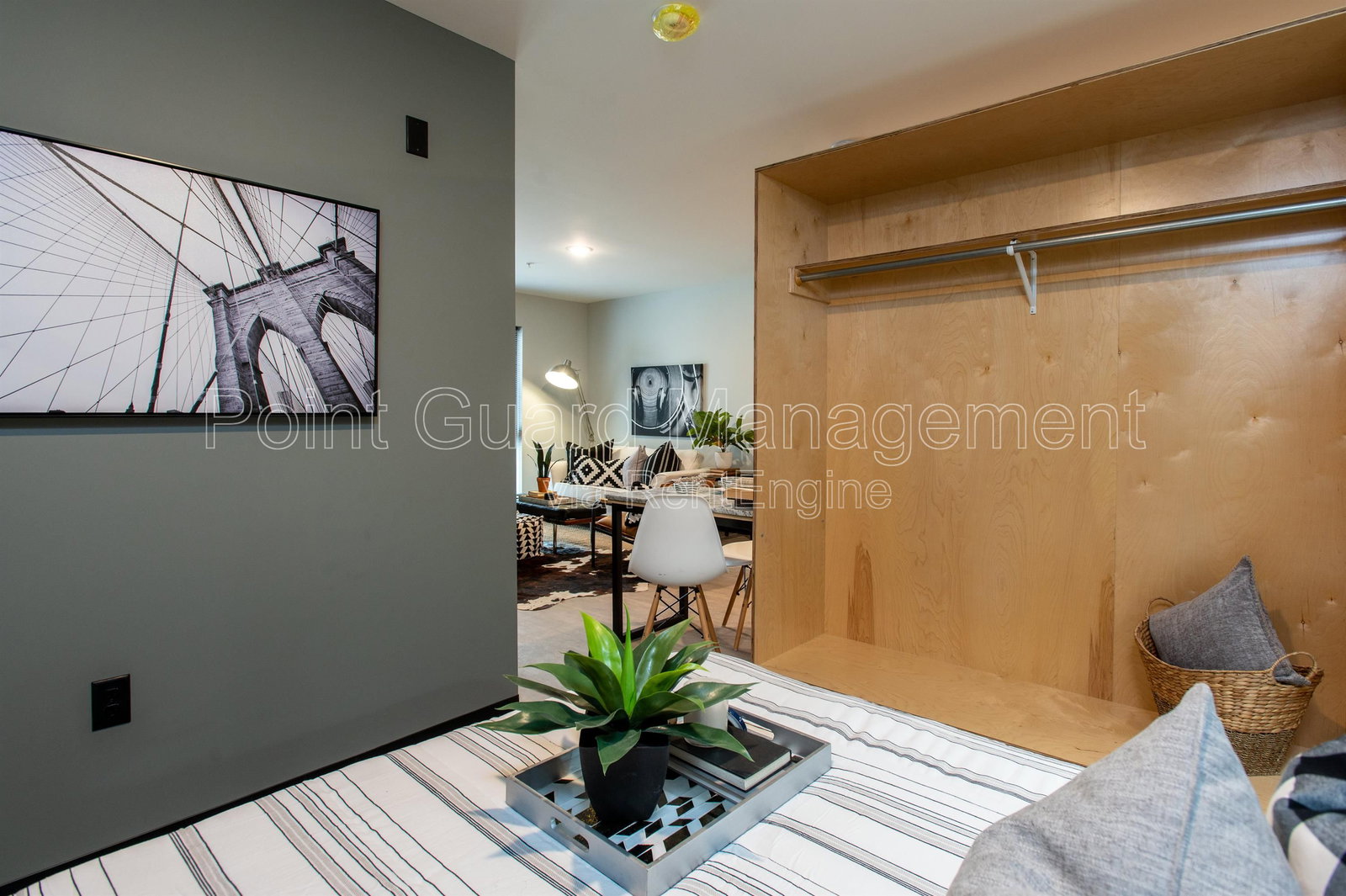 Gallery Image 13