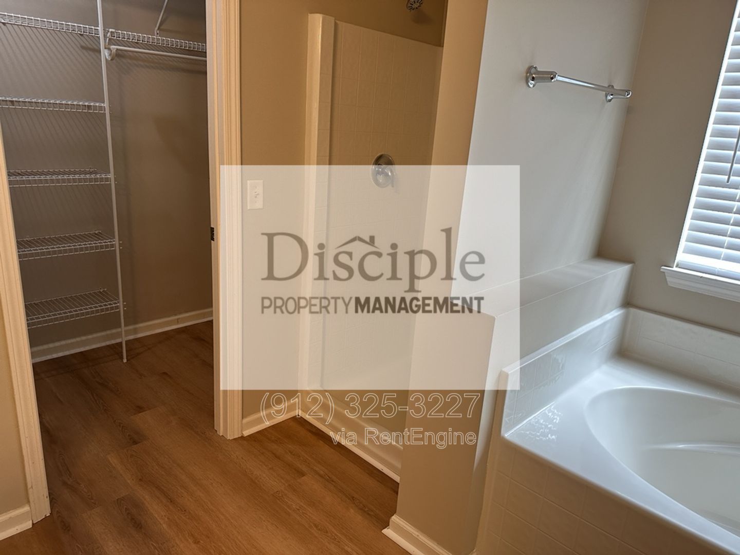 Gallery Image 18
