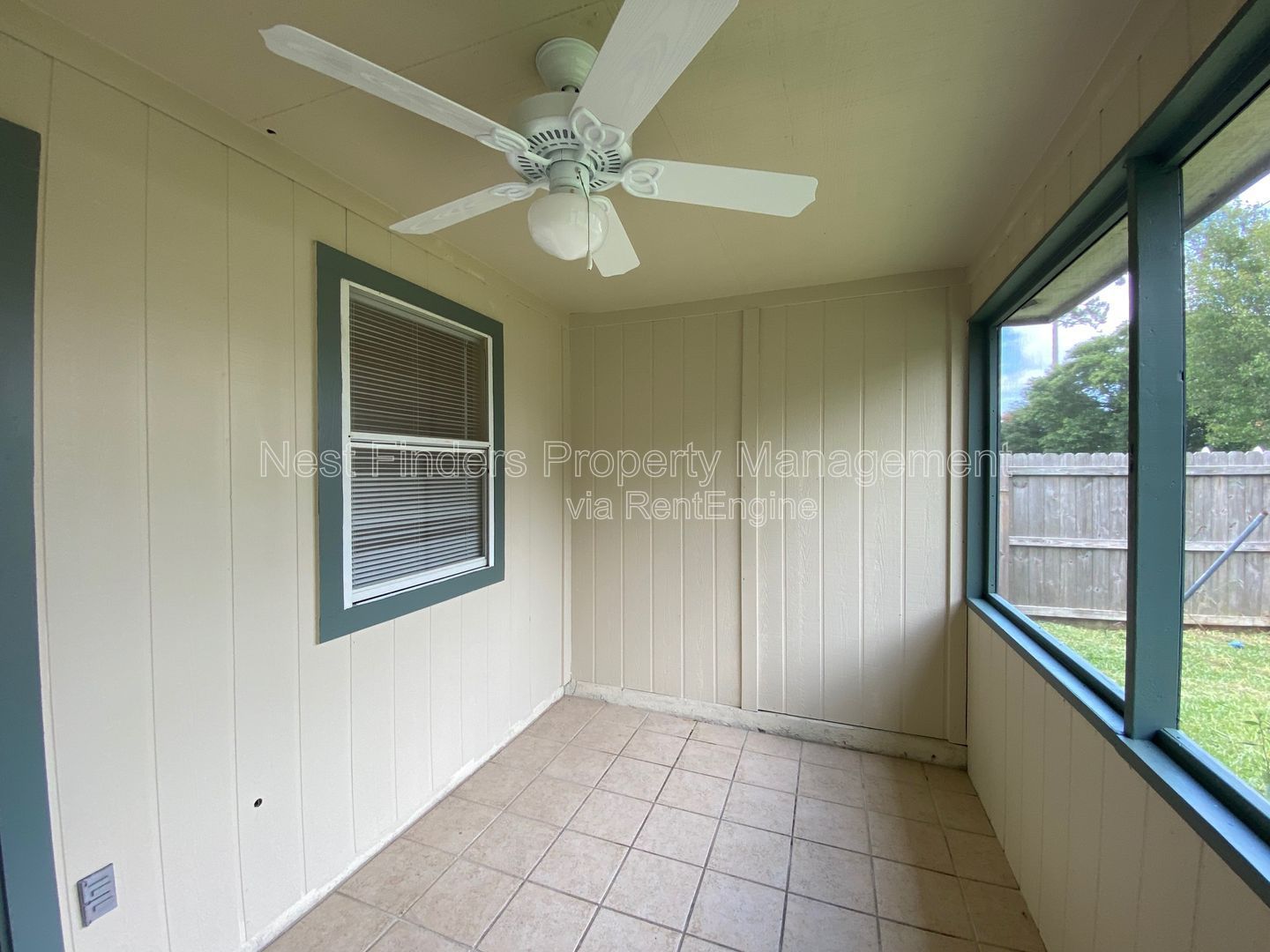Gallery Image 16