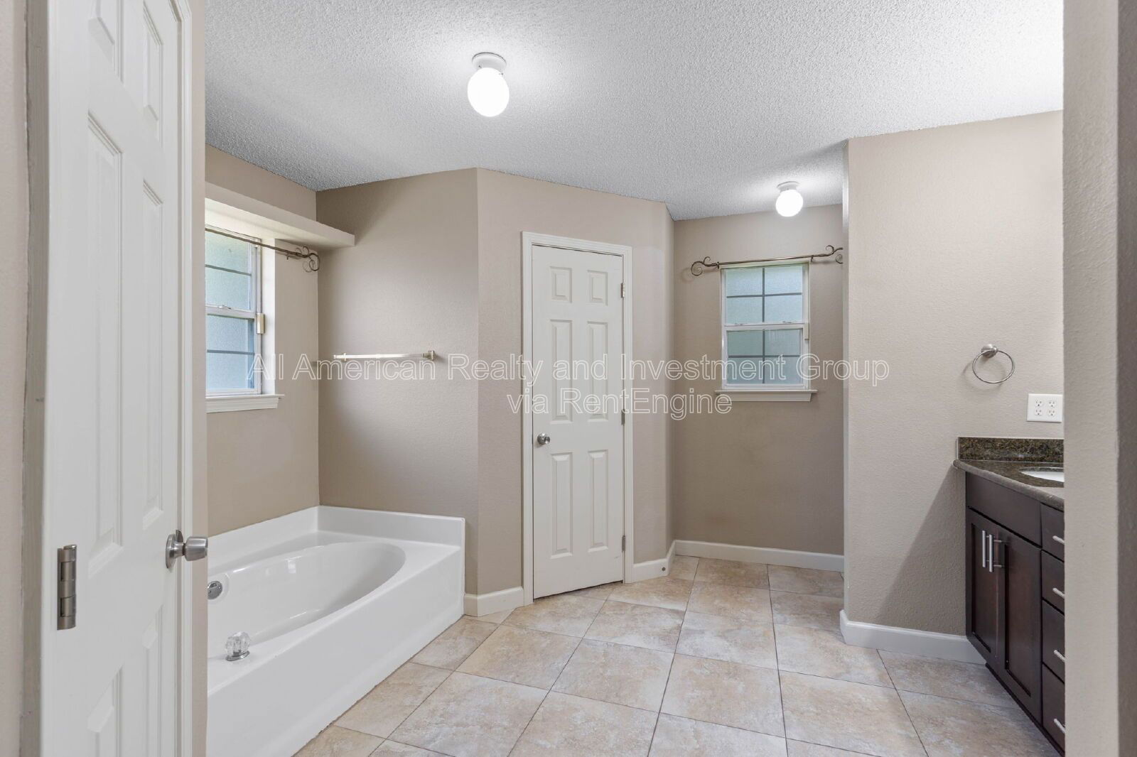 Gallery Image 19