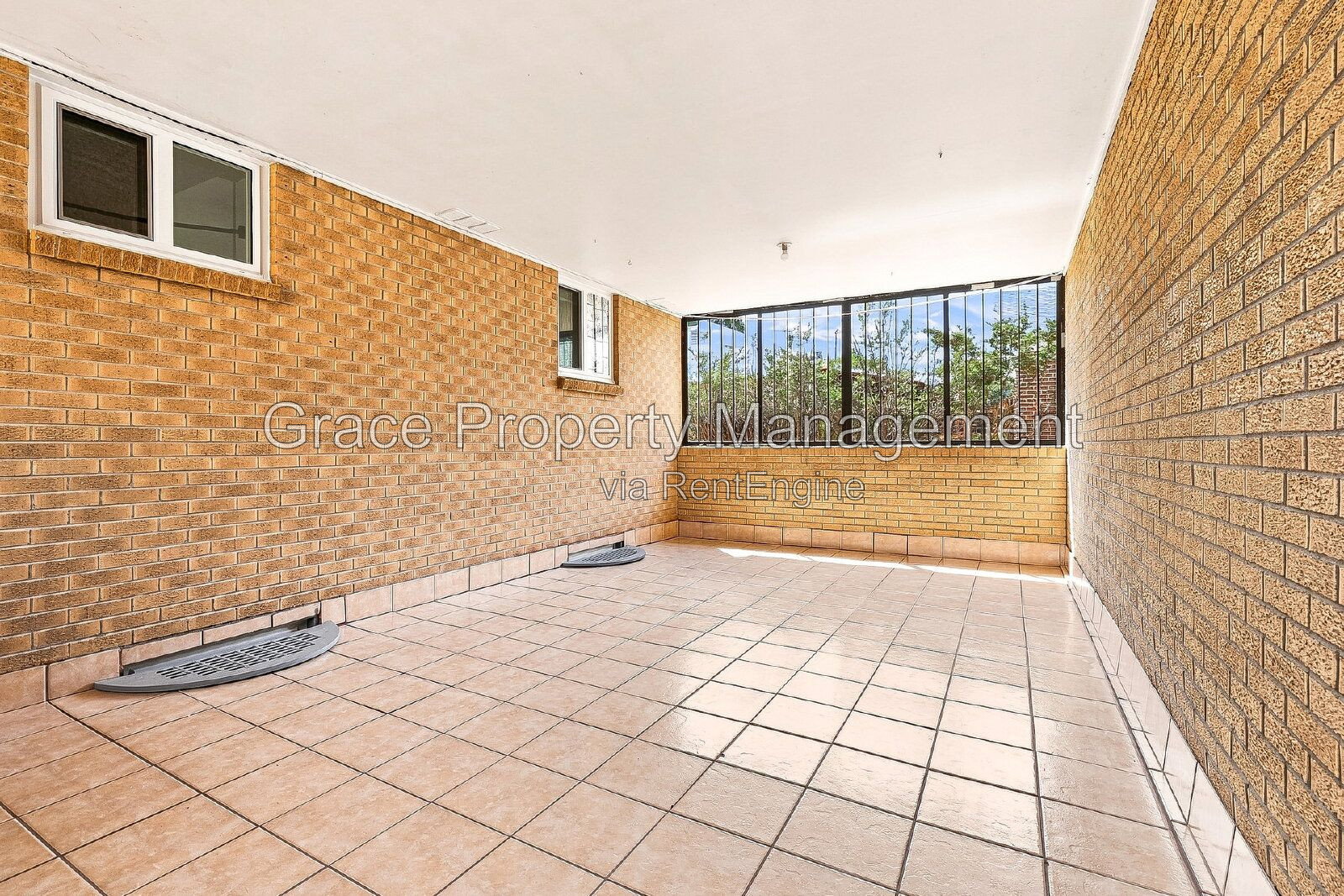 Gallery Image 19